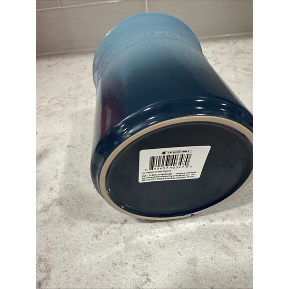 Le Creuset MARINE Blue Stoneware Utensil Crock Holder 1L Second Choix NEW - Picture 4 of 4